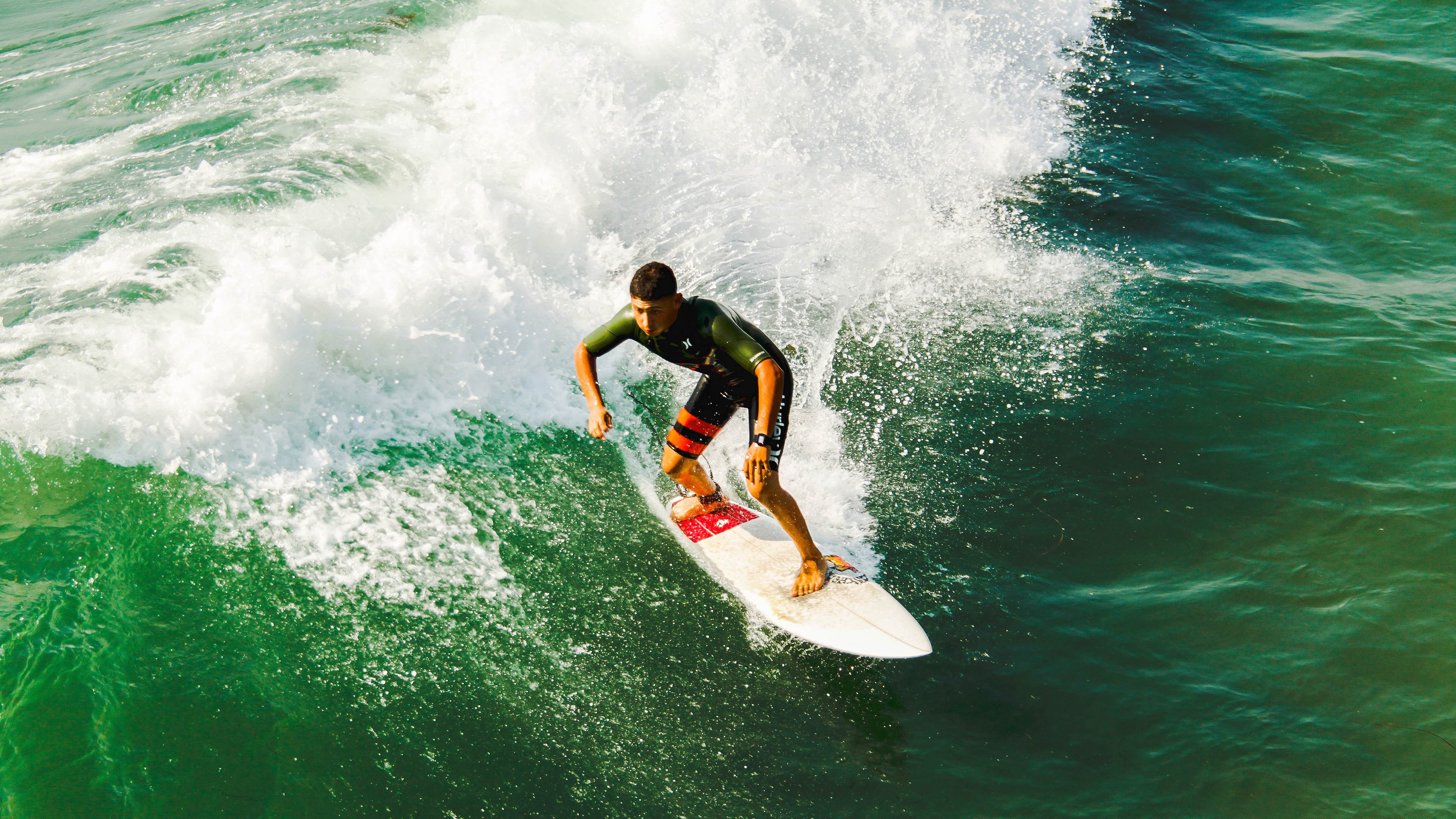 霍勒迪刷新纪录之夜,热火力克爵士诠释团队韧性